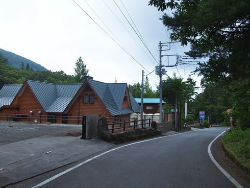 篠沢大滝キャンプ場 〜 大武川最後の砦（２）　第２サイトとアイスの殿堂