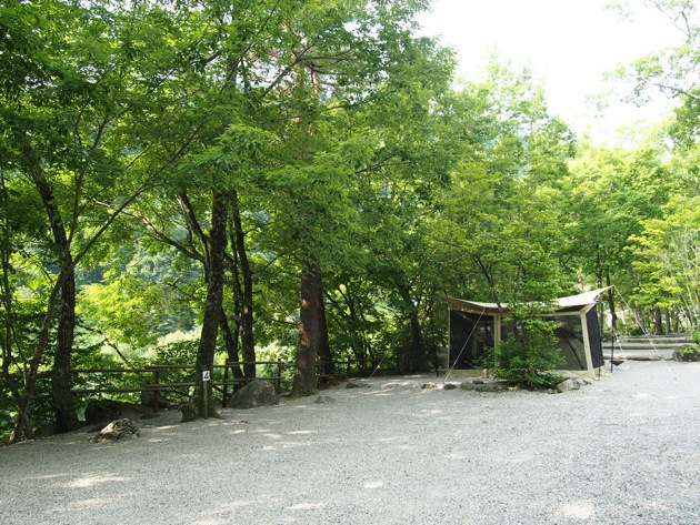 篠沢大滝キャンプ場 〜 大武川最後の砦（２）　第２サイトとアイスの殿堂