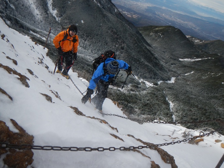 初冬、登り始めは恒例の赤岳登山。