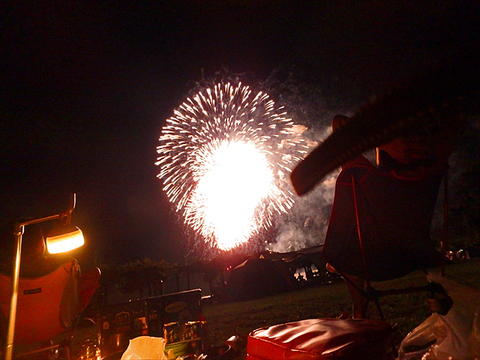 無人島より望む！花火キャンプ 2015