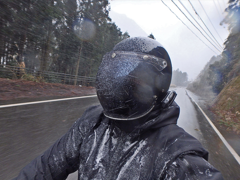 風の岬　雪の梼原