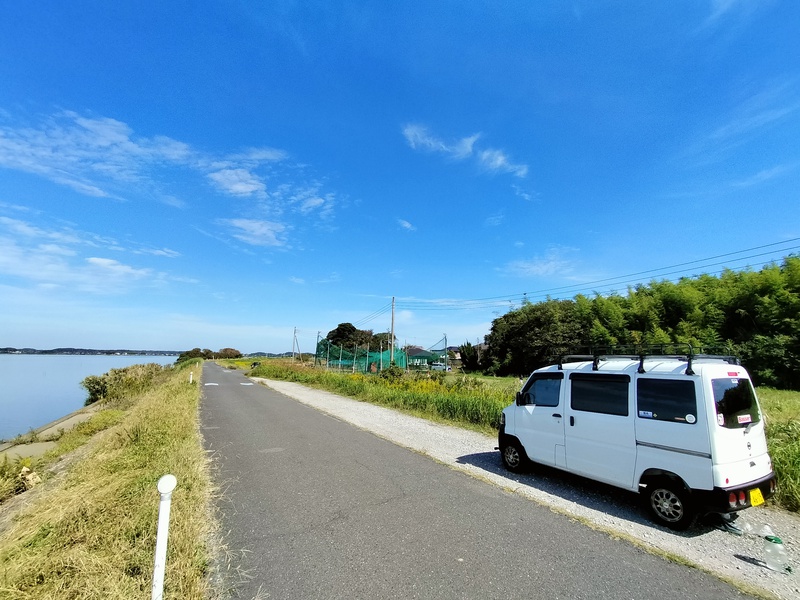 のんびりな霞ヶ浦のバス