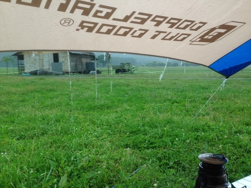 ふもとっぱらの雨