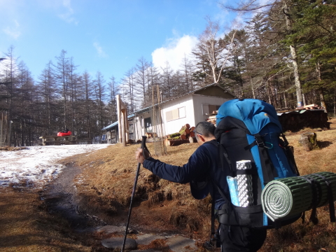 2020年の登り納めは八ヶ岳・・・　のはずが笠取山　笠取小屋テント泊