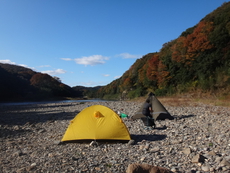 那珂川でパックラフト友と川旅キャンプ