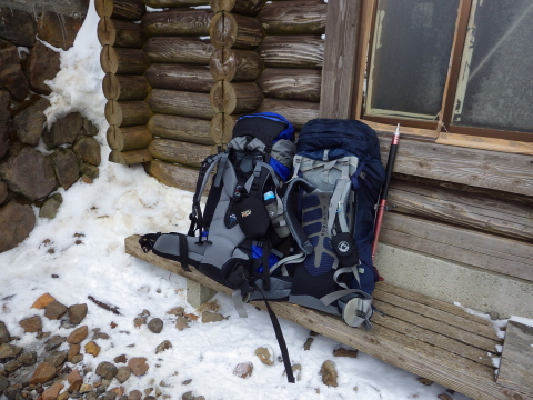 今年もやっちゃいました。　雪の那須岳避難小屋泊