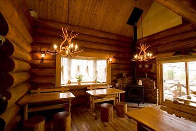 夢の丸太小屋に暮らす…。