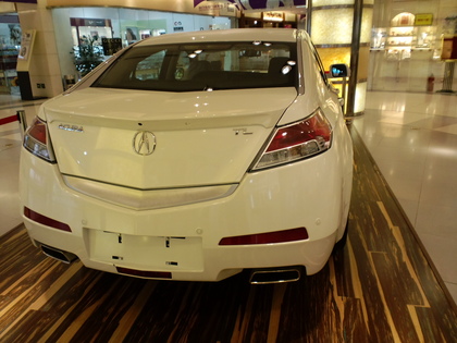 カルフール・物価事情：車が700万円！