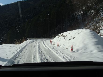 お初！雪山