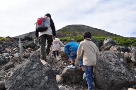 「なぜ登るのか」って？　・・そこに山があるからさ！