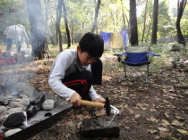 いつもの森で野遊びを満喫（豊里ゆかりの森）