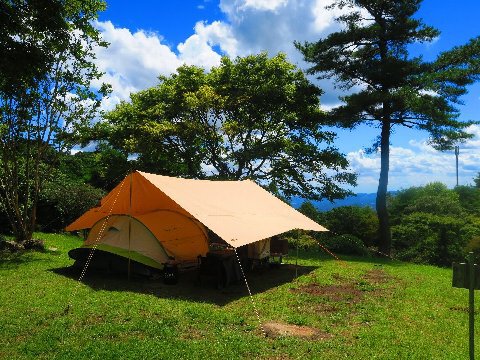 雷鳴・稲光・稲妻走るキャンプ場