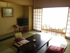 大江戸温泉物語 ホテル鬼怒川御苑（栃木県日光市藤原1-1）