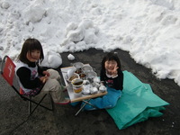 今日も雪あそび！