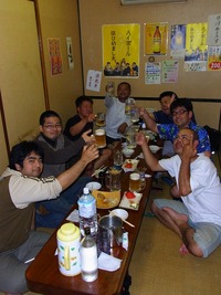 琉球民族的飲み会。 2011/05/02 09:25:17
