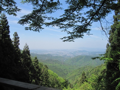 奥河内　岩湧山へ