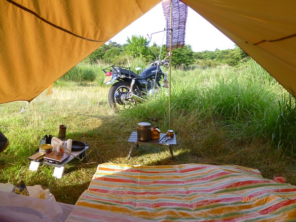 夏の峰山高原キャンプ場へ・・・。GN125バイクソロキャンプ