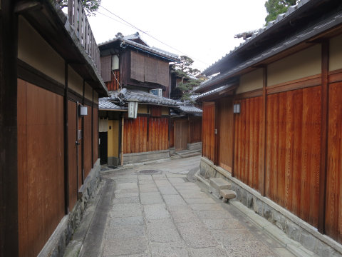 石塀小路