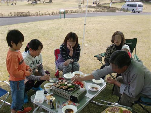 花見にデイキャン　in 観音池公園