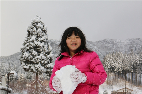 雪遊び