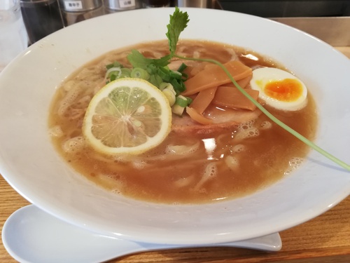 GWのなか日の仕事前に腹ごしらえ。駅から遠い都島区のあまり足を運ばないお店に