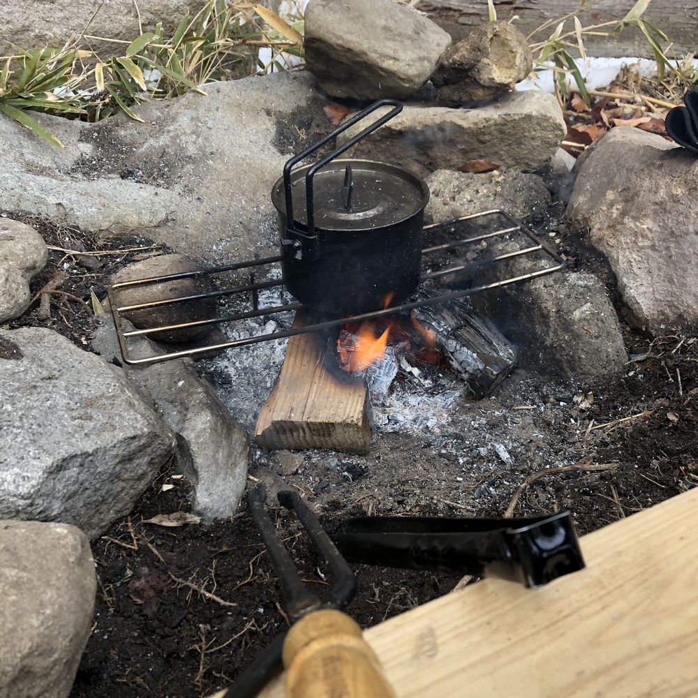 寒波の中、山昼飯