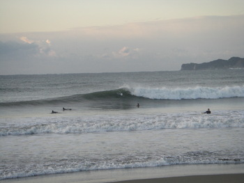 初・・Surfing