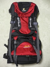 ☆やすのレビュー☆:☆エアコンタクトプロ70+15【deuter(ドイター)】2