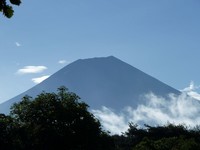 朝霧の月の下へ！