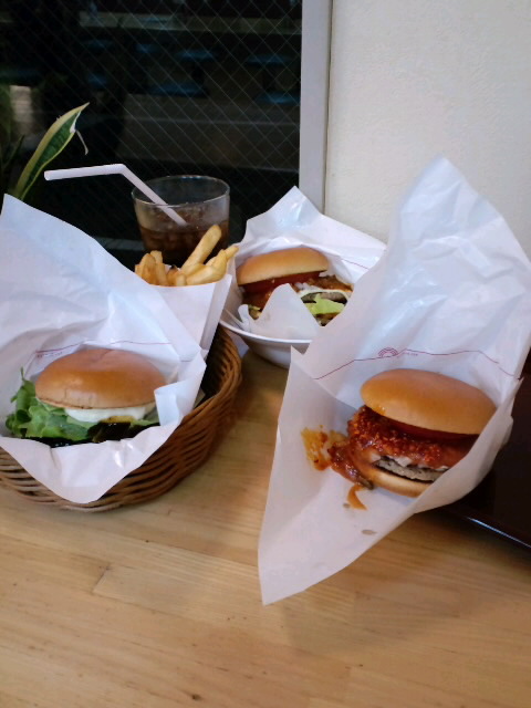 ザクザクラー油バーガー(^O^)