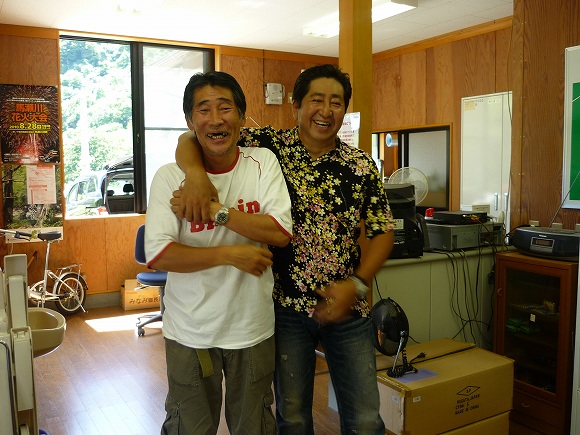 元気と笑顔を贈ります!!!